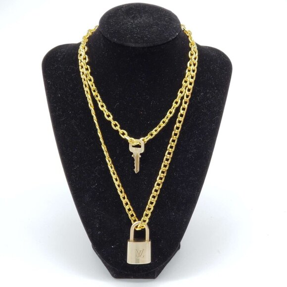 100% Auth Louis Vuitton Lock & Key w/ 18k Gold Plated Chain Necklace - Picture 10 of 11